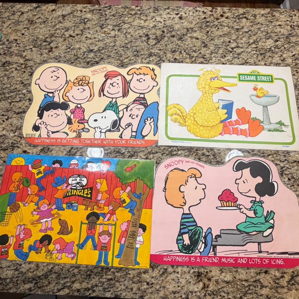 Vintage Peanuts Snoopy Sesame Street Big Bird Pringles Activity Placemats Lot 4